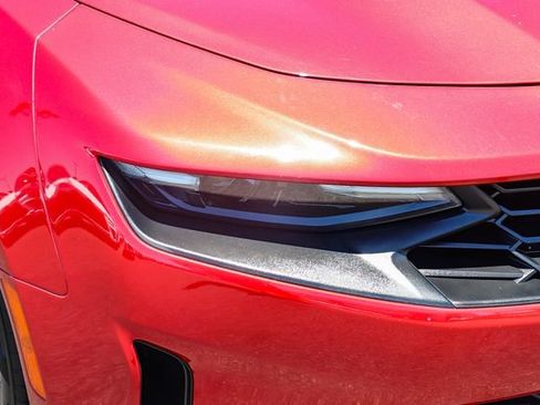 Used 2019 Chevrolet Camaro LT RWD image 11