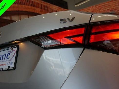 Used 2021 Nissan Sentra SV image 44