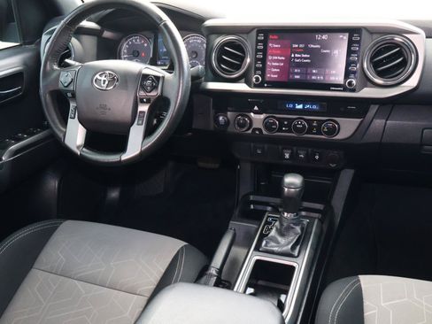 Used 2023 Toyota Tacoma TRD Sport AWD/4WD image 11