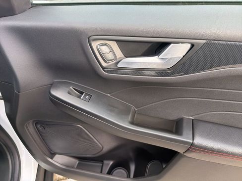 Certified 2023 Ford Escape ST-Line w/ Tech Pack #1 image 32