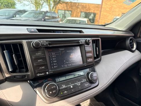 Used 2014 Toyota RAV4 XLE AWD/4WD image 9