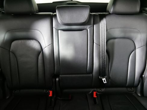 Used 2016 Audi Q5 3.0T Premium Plus w/ Technology Package image 13