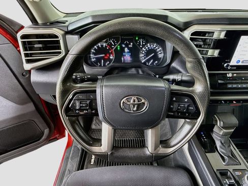 Used 2022 Toyota Tundra SR5 AWD/4WD image 10