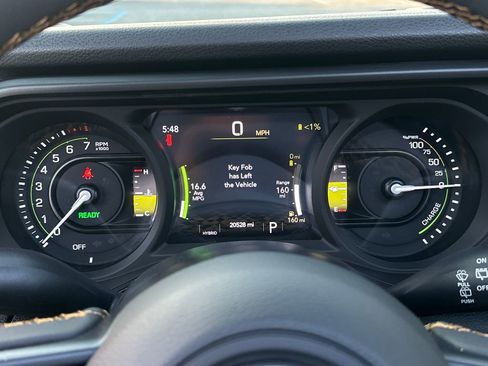Used 2024 Jeep Wrangler Unlimited AWD/4WD image 22