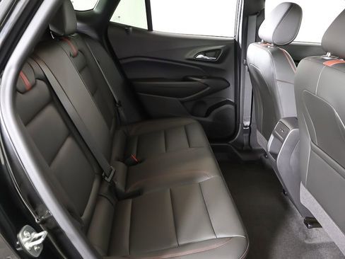 Used 2025 Chevrolet Trax RS w/ Driver Confidence Package image 34