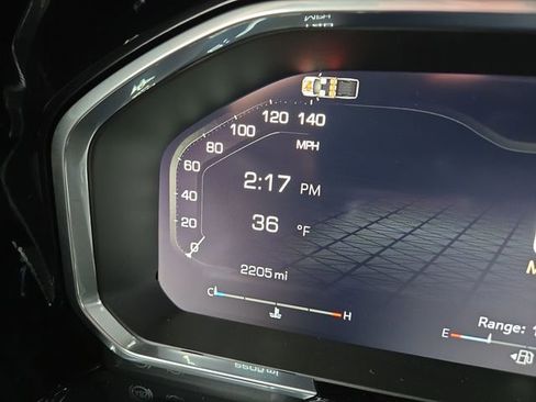 Used 2026 GMC Sierra 3500 SLT image 4