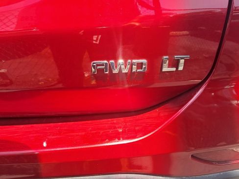 Used 2023 Chevrolet Equinox LT AWD/4WD image 10