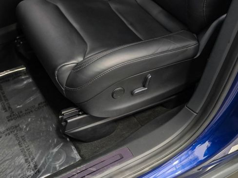 Used 2018 Tesla Model X 75D image 34