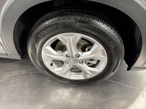Certified 2023 Honda HR-V LX image 8