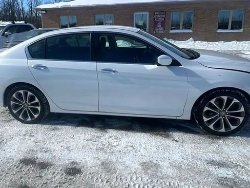 Used 2015 Honda Accord Sport image 5