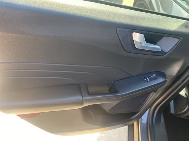 Used 2024 Ford Escape ST-Line FWD image 12