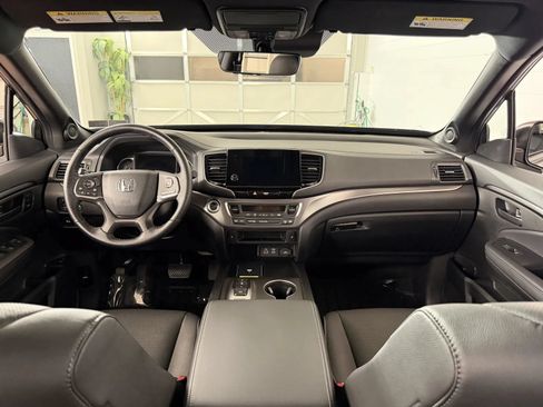 Used 2024 Honda Passport EX-L image 28