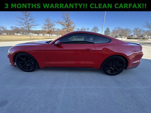 Used 2019 Ford Mustang Coupe w/ Black Accent Package RWD image 26