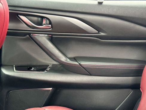 Used 2023 MAZDA CX-9 Carbon Edition image 15