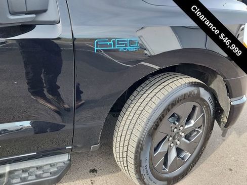 Used 2025 Ford F150 Lightning Flash image 16