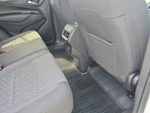 Used 2023 Chevrolet Equinox LT AWD/4WD image 42