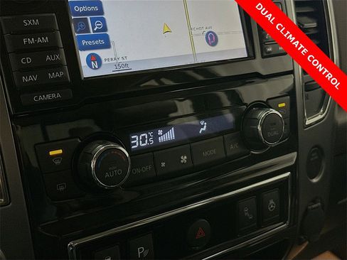 Used 2018 Nissan Titan Platinum Reserve image 16