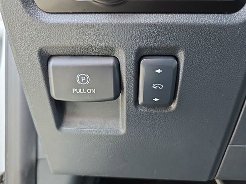 Used 2023 Ford F150 Lariat w/ Equipment Group 502A High image 18