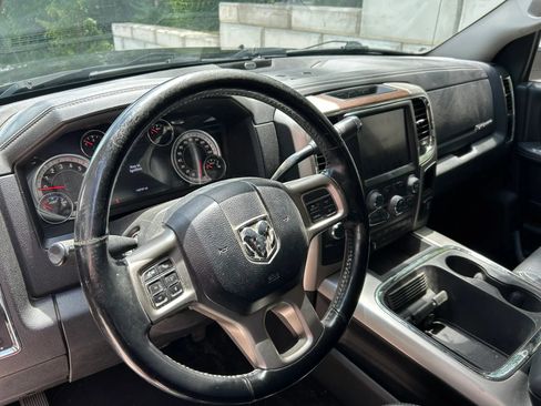 Used 2017 RAM 2500 Laramie w/ Snow Chief Group AWD/4WD image 3