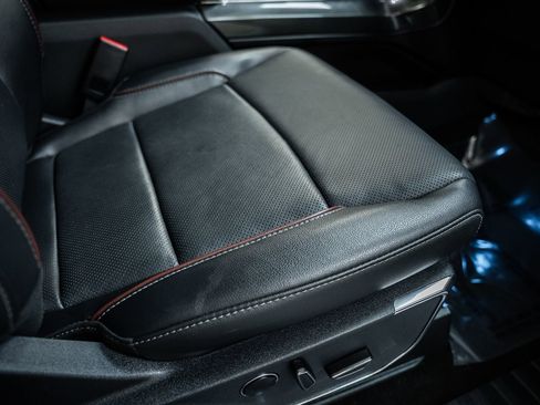 Used 2023 Ford F150 Lariat w/ Equipment Group 502A High image 44