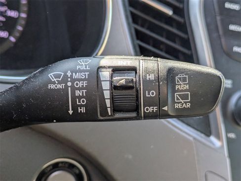 Used 2015 Hyundai Santa Fe Limited image 33