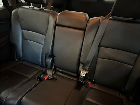 Used 2022 Honda Pilot EX-L image 17