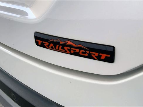 Used 2023 Honda Pilot Elite image 9