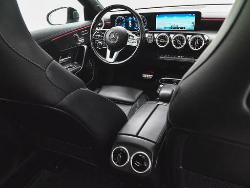 Used 2023 Mercedes-Benz CLA 250 4MATIC w/ AMG Line image 43