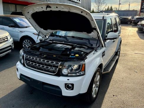 Used 2015 Land Rover LR4 HSE image 7