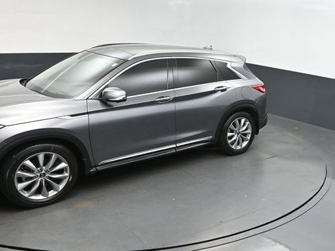 Used 2019 INFINITI QX50 Essential w/ Proactive Package image 34