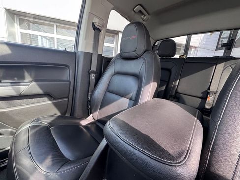 Used 2022 Chevrolet Colorado ZR2 w/ ZR2 Dusk Special Edition image 20