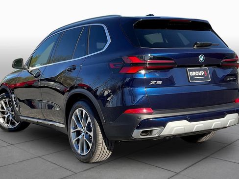 New 2026 BMW X5 xDrive50e image 11