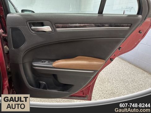 Used 2018 Chrysler 300 Limited w/ Safetytec Plus Group AWD/4WD image 19