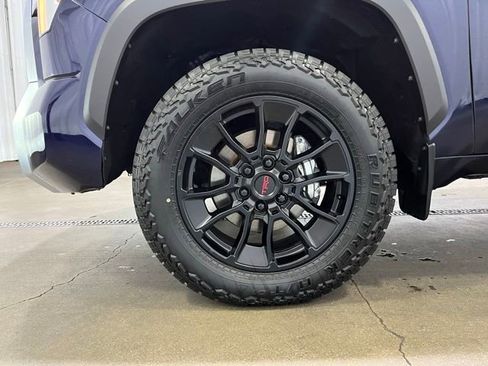 Used 2023 Toyota Tundra Limited w/ TRD Off-Road Package AWD/4WD image 23