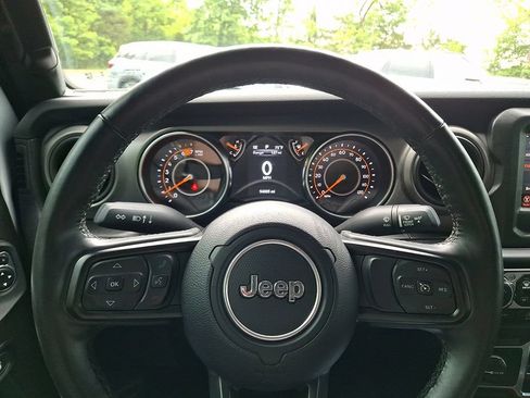 Used 2022 Jeep Wrangler Unlimited Sport AWD/4WD image 18