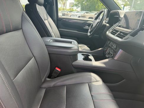 Used 2024 Chevrolet Tahoe RST w/ Luxury Package RWD image 11