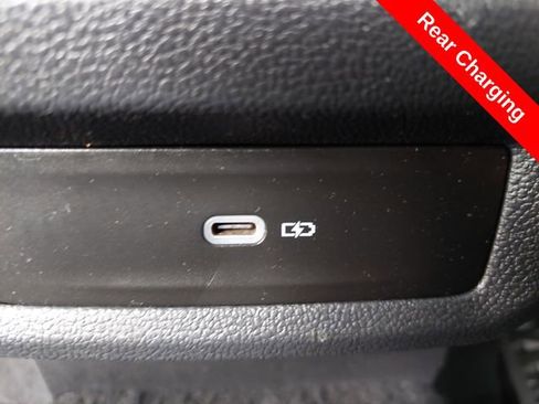 Used 2025 Volkswagen Taos SEL w/ Black Wheel Plus Package AWD/4WD image 19