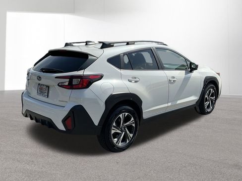 Used 2024 Subaru Crosstrek 2.0i Premium AWD/4WD image 5