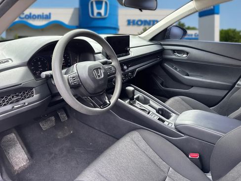 Used 2025 Honda Accord LX image 13
