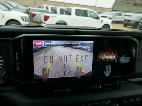 New 2026 Jeep Wrangler Unlimited Rubicon image 19