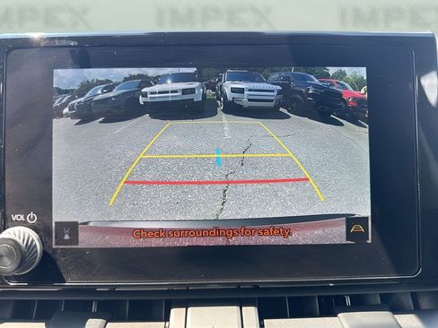 Used 2024 Toyota RAV4 XLE image 19