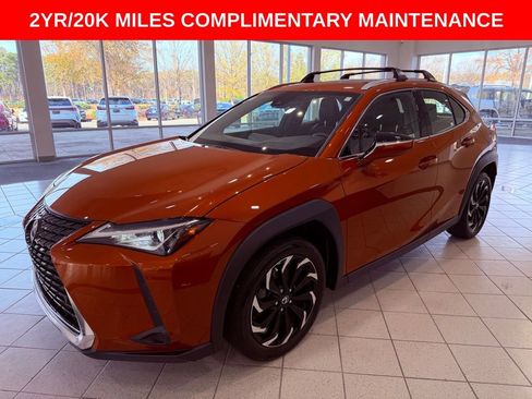 Certified 2020 Lexus UX 200 w/ Premium Package image 3