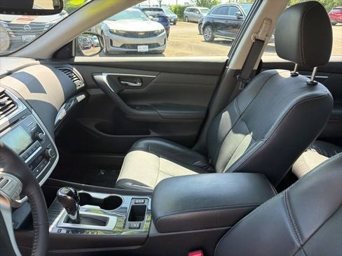 Used 2016 Nissan Altima 2.5 SL FWD image 9