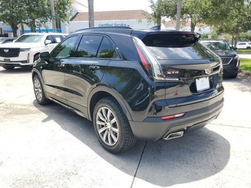 Certified 2022 Cadillac XT4 Sport w/ Comfort Package FWD image 2