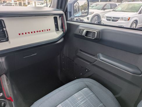 New 2025 Ford Bronco Heritage Edition image 20