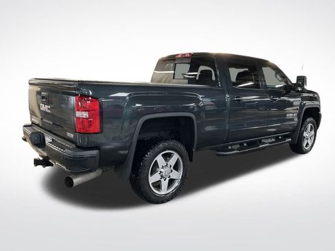 Used 2019 GMC Sierra 2500 SLT w/ Duramax Plus Package image 5