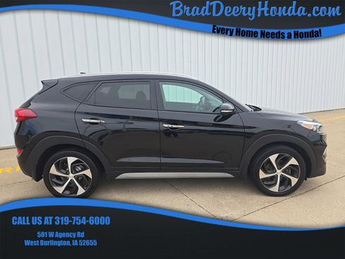 Used 2017 Hyundai Tucson Limited AWD/4WD image 1