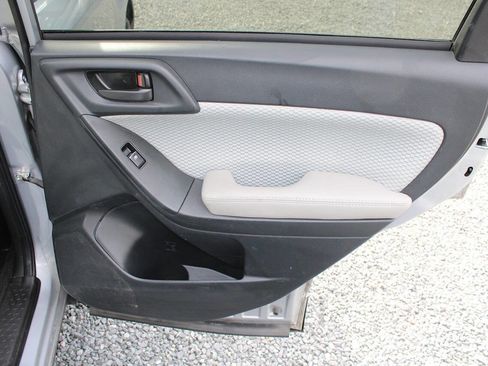 Used 2017 Subaru Forester 2.5i Premium w/ All-Weather Package image 24