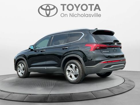Used 2023 Hyundai Santa Fe SEL FWD image 3