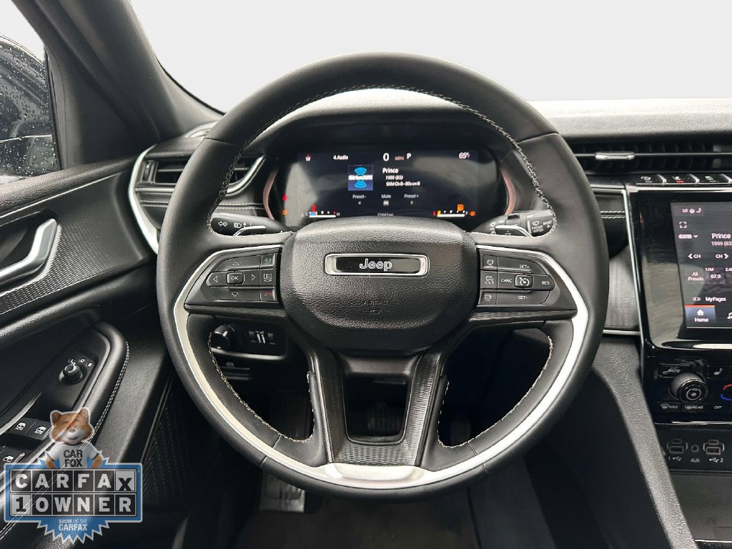 Used 2023 Jeep Grand Cherokee Altitude AWD/4WD image 16